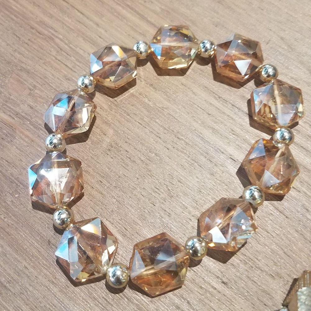 Rose Gold Chiseled Oval Bead Elastic Bracelet
